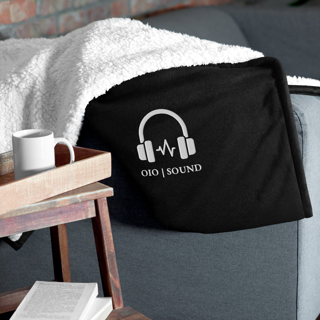 OIO | SOUND PREMIUM SHERPA BLANKET